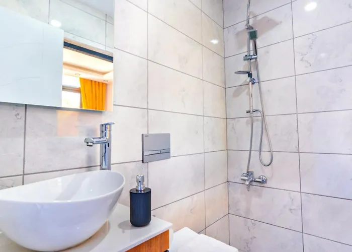 Islamlar Village 2 Bedroom With Private Pool *