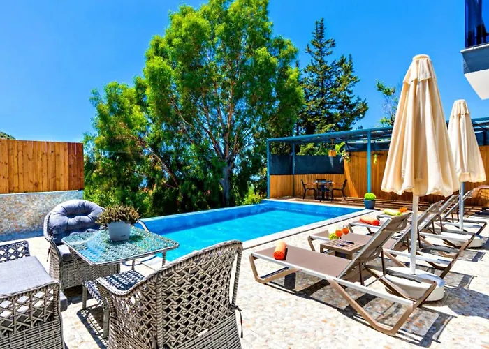 Islamlar Village 2 Bedroom With Private Pool *